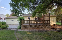 325 Lake St, Clinton, MN 56225