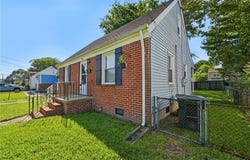 607 Lee Street, Hampton, VA 23669