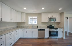 490 W A St, Lebanon, OR 97355