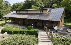 2617 E State Road 64, Winslow, IN 47598