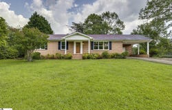 110 Charlton Circle, Easley, SC 29642