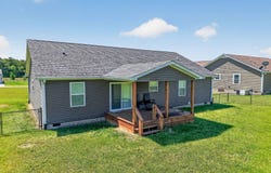 110 Jayne Stone Field Dr, Rickman, TN 38506