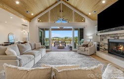 297 Maple Knoll Drive, Hendersonville, NC 28792