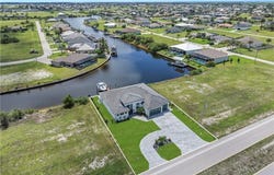 3224 Yucatan Parkway, Cape Coral, FL 33993