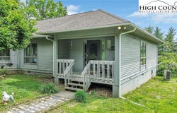 931,935 Don Bare Road, Jefferson, NC 28640