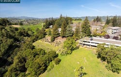 2100 Skycrest Dr, Walnut Creek, CA 94595
