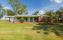 461 Parker Rd, Tifton, GA 31794