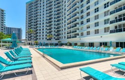 3725 S Ocean Dr, Hollywood, FL 33019