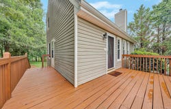 5110 Stewartsville, Moneta, VA 24121