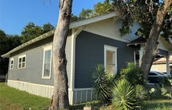 204 W Westhill Drive, Cleburne, TX 76033