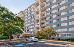 4977 BATTERY Lane, BETHESDA, MD 20814