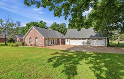 8 Scenic Point, Greenbrier, AR 72058