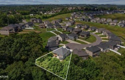 1653 Sugar Cane Lane, Knoxville, TN 37931