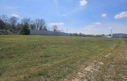 8500 Edgemont Road, Greers Ferry, AR 72067