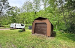 321 Dark Hollow Rd, Confluence, PA 15424