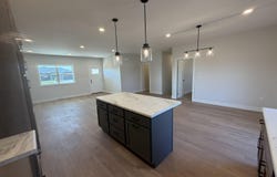 984 15th Cir NE, Sioux Center, IA 51250