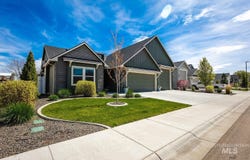 3907 Bozeman Ave, Caldwell, ID 83605