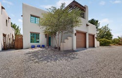 401 Apache Street, Taos, NM 87571