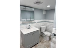 100 E Valley Stream Boulevard, Valley Stream, NY 11580
