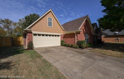 945 Lakemont Cove, Southaven, MS 38672