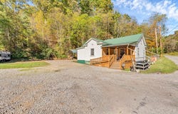 51 Brown Bear Hollow Road, NORTHFORK, WV 24868