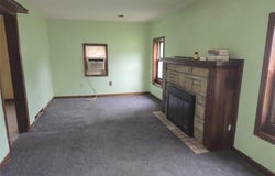 375 Bon Air Avenue, Elyria, OH 44035