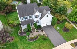 9 Kingstone Lane, East Windsor, NJ 08520