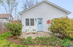207 DOUGLAS AVE, CHARLOTTESVILLE, VA 22902