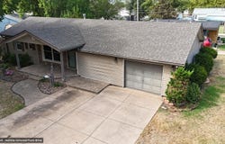 921 Lawrence, Pratt, KS 67124