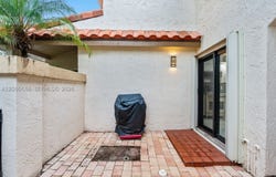 7733 La Mirada Dr, Boca Raton, FL 33433