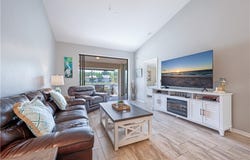 367 Dover Pl, NAPLES, FL 34104