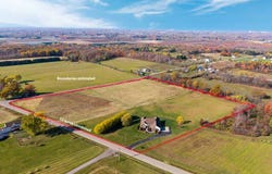 Straight Road, Fredonia, NY 14063