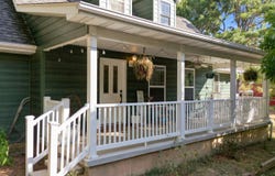 114 Zuluster Lane, Gainesville, MO 65655