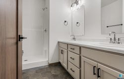 9120 W Ark Pl, Sioux Falls, SD 57106