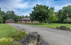 1130 Scotts Ridge Rd, Raywick, KY 40060