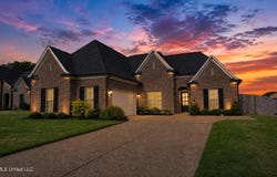 1932 Ava Drive, Nesbit, MS 38651