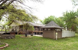 1200 S Lincoln Street, Ottawa, KS 66067