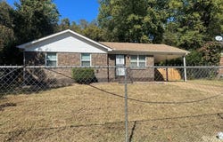5319 BRADEN Dr, Memphis, TN 38127