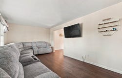 23 Elizabeth Ave, Stanhope Boro, NJ 07874-2816