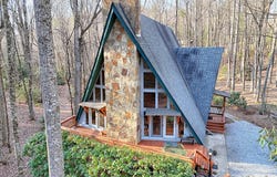 42 Lost Valley Drive, Dillard, GA 30537