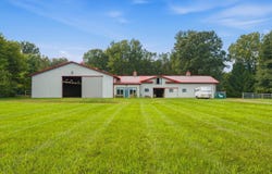 9623 Earhart Road, South Lyon, MI 48178