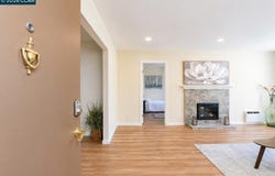 395 Camelback Rd, Pleasant Hill, CA 94523