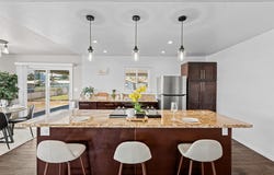 350 KA MANELO PL, Hilo, HI 96720