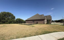 1102 Sawgrass Ln, Enid, OK 73703