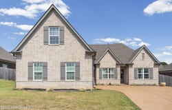1218 Perry Place Drive, Hernando, MS 38632