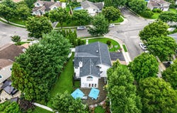 2 Sagamore Way N, Jericho, NY 11753
