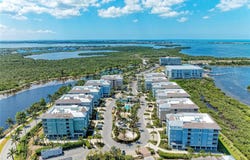 395 ARUBA Circle, BRADENTON, FL 34209