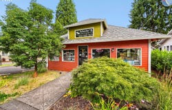 323 W POWELL Blvd, Gresham, OR 97030