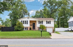261 MAGOTHY BRIDGE Road, PASADENA, MD 21122