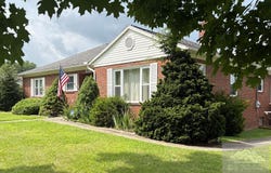911 Low Gap Rd, PRINCETON, WV 24740